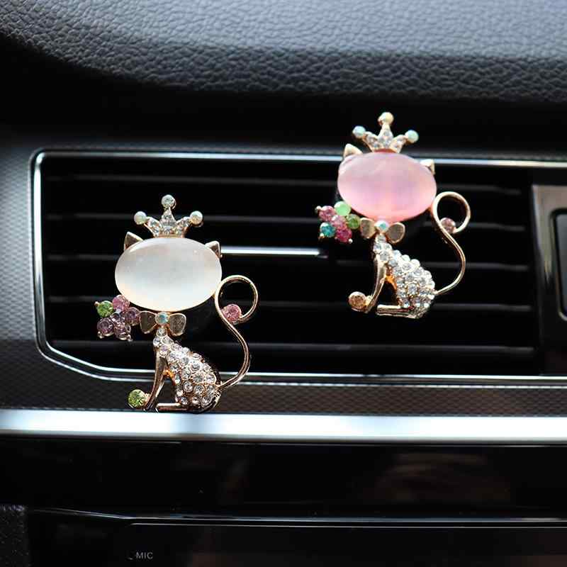 車用芳香剤 宝石猫 クリップ式 固形タイプ 車載 エアコン吹き出し口用 おしゃれ かわいい 金属製 車内..