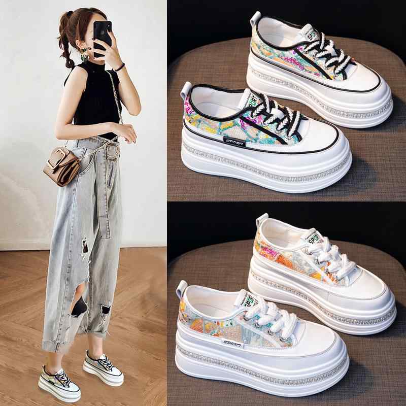 スニーカー レディース 厚底 インヒール 8cmヒール ラインストーン スパンコール 白 牛革 レザー レースアップ 小柄 低身長向け スカートコーデ カジュアル トレンド ラウンドトゥ 春夏