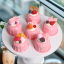 冷蔵庫マグネット ピンク 丸型 ミニケーキ 食品サンプル プニプニ触感 やわらかいPU素材 かわいい インテリア雑貨 ディスプレイ 撮影用小物 ヨーロピアン