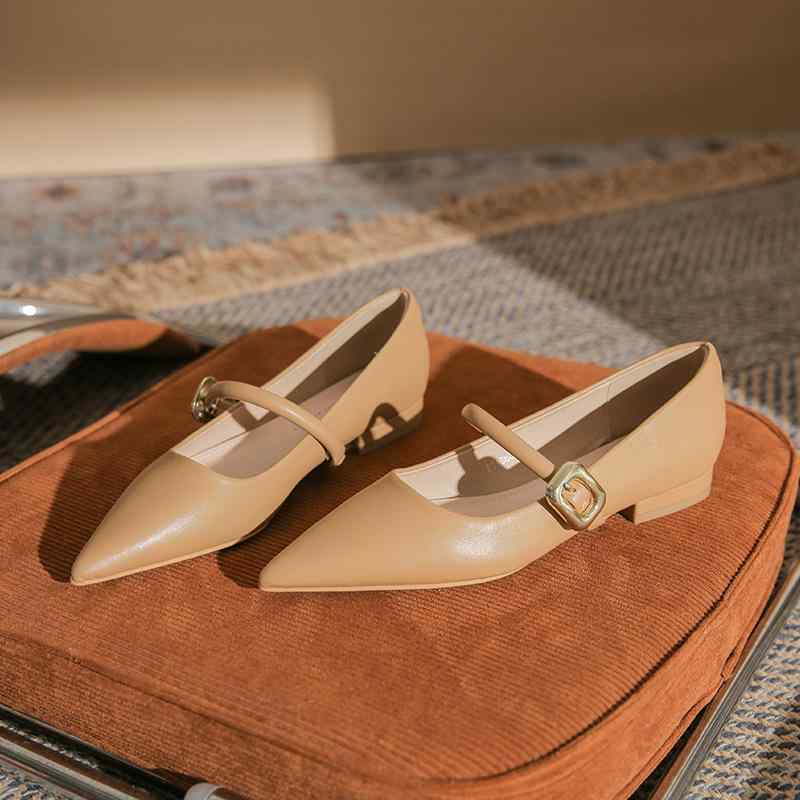 パンプス レディース 疲れにくい ポインテッドトゥ 浅履き フラット ソフト素材 滑りにくいゴム底 脱ぎ履き楽々 スリッポン オフィス 通勤 普段使い オールシーズン オフホワイト ブラック カーキ