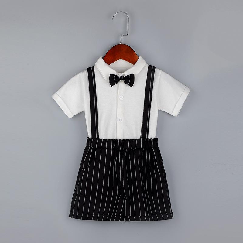 キッズ フォーマル セットアップ 男の子用 半袖 ショートパンツ ストライプ柄 サスペンダー付き 2点セ..