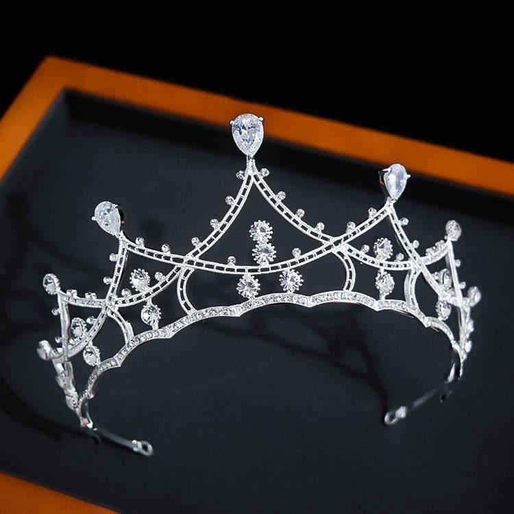 ヘッドドレス レディース ブライダル ウェディング ティアラ ジルコニア クリスタル 王冠 結婚式 披露宴 挙式 パーティー 華やか エレガント ゴージャス し...