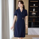ワンピース レディース オフィス ビジネス 仕事着 制服 美容師 ホテル 宝飾店 受付 スリムフィット エレガント 形態安定 シワになりにくい 半袖 テーラードカラー ミディ丈 タイトスカート 春夏(x2)