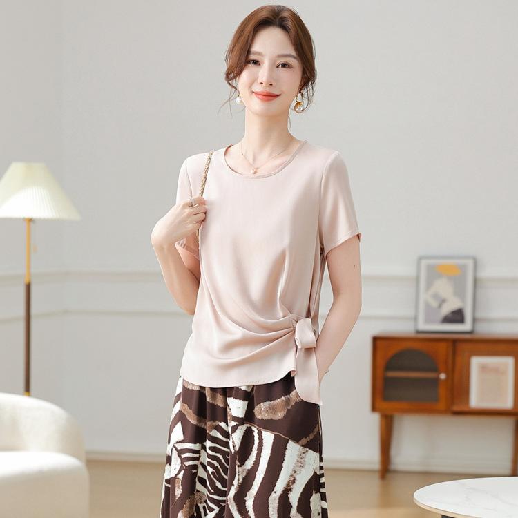 セットアップ レディース ママ世代 ミセス 春夏 エレガント おしゃれ 若見え 体型カバー ゆったり 大きいサイズ 半袖トップス ブラウス 七分丈パンツ リボン付き ストライプ柄 カジュアル