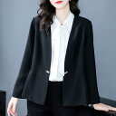 テーラードジャケット レディース ミセス ゆったりサイズ 体型カバー オフィスカジュアル 通勤 ブラック 長袖 秋 綿 ポリエステル素材 無地