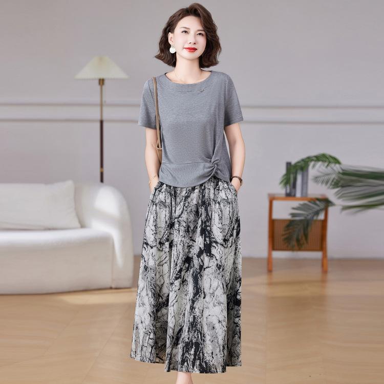 Tシャツ セットアップ ミセス 女性 半袖 カジュアル 春夏 おしゃれ ゆったり ロングスカート ワンピース風 上品 エレガント 体型カバー ポリエステル