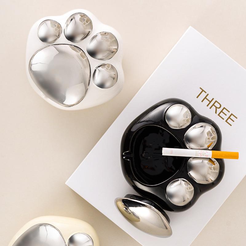 灰皿 蓋付き 防風 かわいい ねこの肉球 陶器製 セラミック おしゃれな小物入れ インテリア オブジェ 上品なデザイン