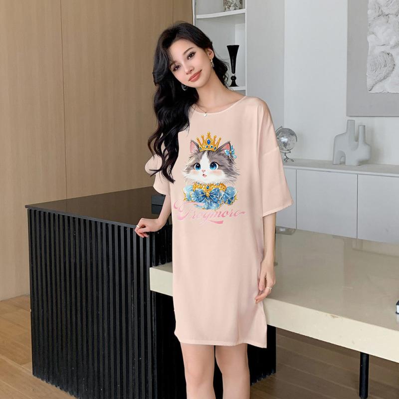 ルームウェア レディース 春夏 薄手 サテン調 半袖 かわいい 総柄プリント アニマル柄 パジャマ ひざ丈..