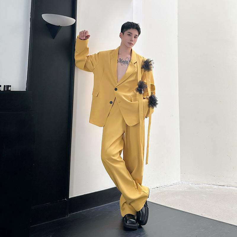 セットアップ メンズ スーツ シングルブレスト 2つボタン ノッチドラペル ゆったり 鮮やかイエロー 光沢感 スタイリッシュ ナイトクラブ ステージ衣装 ダンス パーティー イベント 春秋
