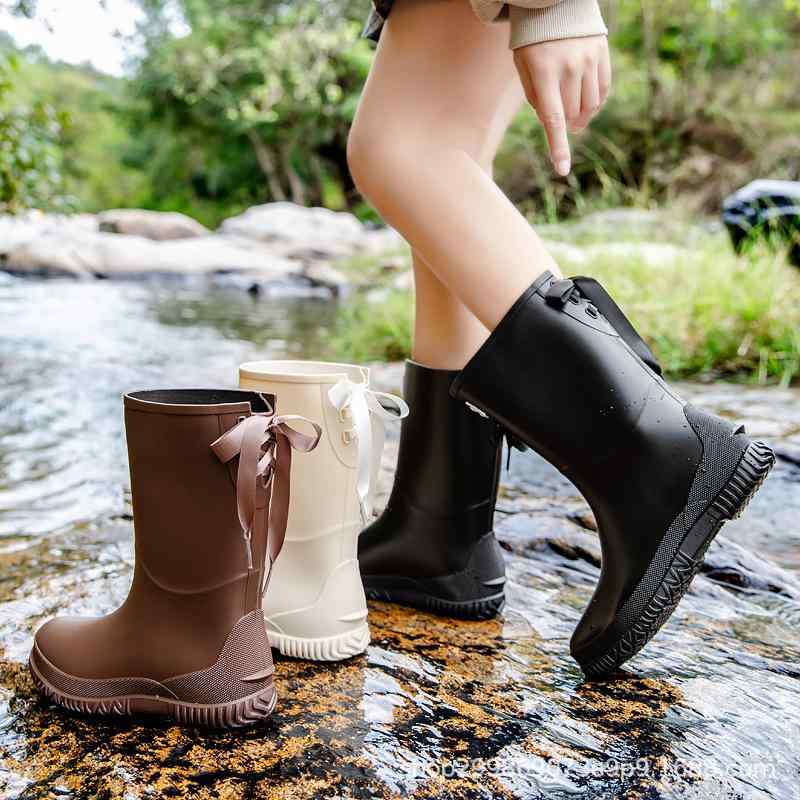 レインブーツ レディース 防水 滑り止め ミドル丈 ロング丈 PVC素材 厚底 レースアップ 作業用 厨房用 取り外し可能インナー ブラック ブラウン ベージュ オールシーズン対応