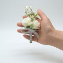 結婚式 ウェディング ブライダル 新郎新婦 介添人 ナチュラル デザイン 造花 ローズ ブートニア コサージュ リストコサージュ 布製 枯れない 記念撮影 イベント フォーマル 花飾り