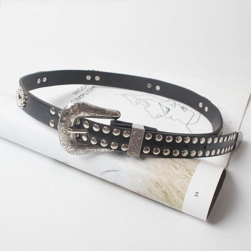 デニムパンツ レディース 欧米風 カジュアル パンク風 スキニーパンツ 細身シルエット 金属スタッズ ビ..