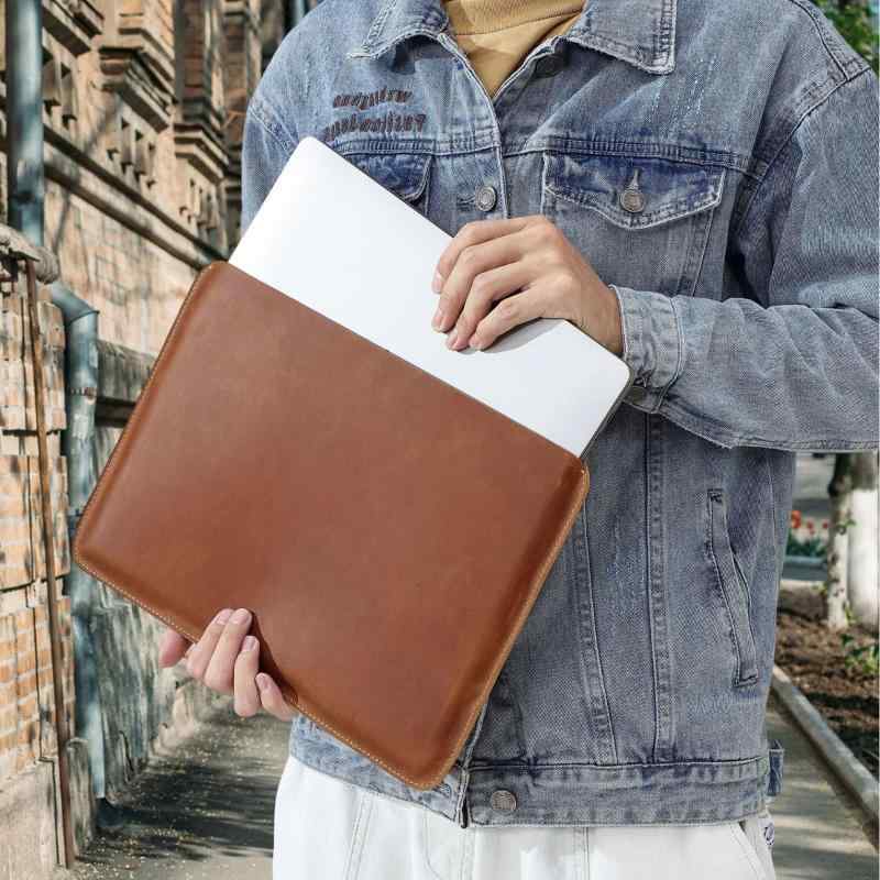 PCケース ユニセックス ノートPC iPad タブレット対応 14インチ 大容量 牛革製 クレイジーホースレザー..