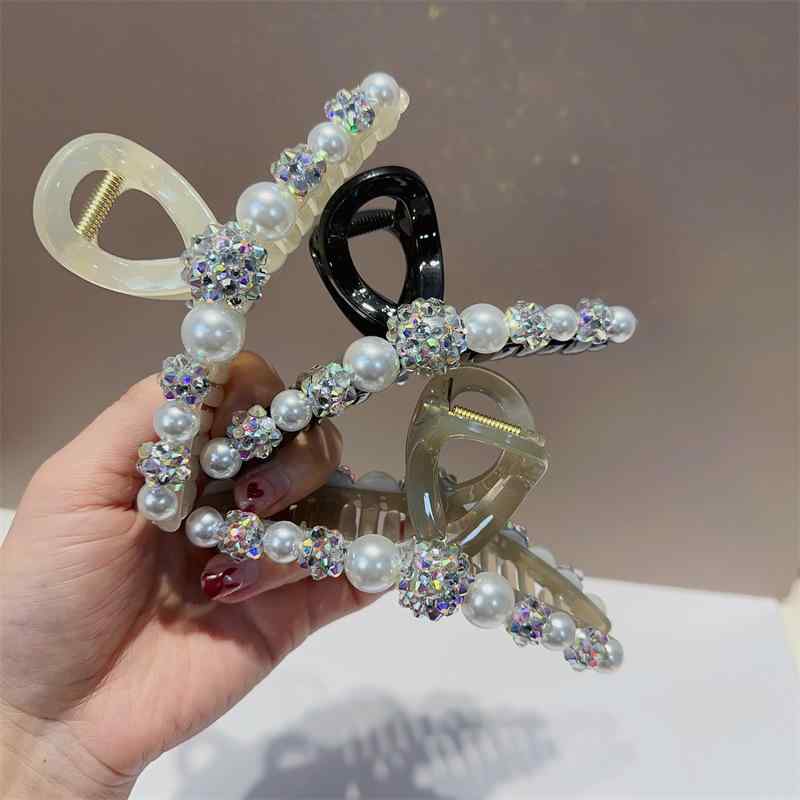 ヘアクリップ レディース 韓国風 上品 ラインストーン パール 大ぶり 大人かわいい フェミニン まとめ髪 髪留め 髪飾り 手作り ハンドメイド ヘアアクセサリー