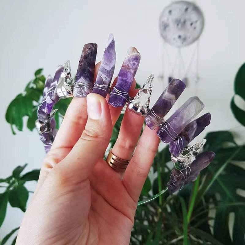 ・カテゴリ: 頭飾・スタイル: 個性的・主な素材: 水晶・加工方法: ハンドメイド・カラー展開: グレー月光石、黒曜石、茶晶、黄水晶、紫水晶・対象: 女性