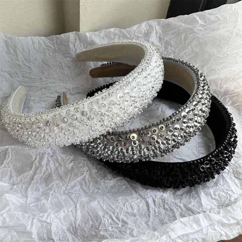 カチューシャ レディース 小顔効果 ボリュームアップ スポンジ入り スパンコール 立体ビーズ装飾 個性的デザイン 韓国風 ins風 レトロ ハンドメイド ホワイト グレー ブラック