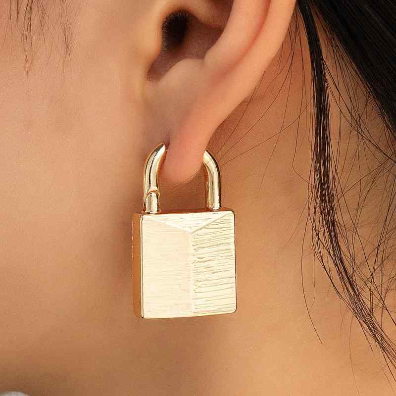 Tourmaline - ピアス レディース 合金製 電気メッキ加工 欧米風 レトロ 個性的 ロックモチーフ ゴールド イヤリング デイリーユース ファッション アクセサリー