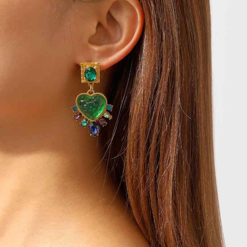 ピアス レディース 幾何学 カラフル レジン レトロ アンティーク風 甘辛ミックス 個性派 ハート型 合金製 ラインストーン 電気メッキ加工