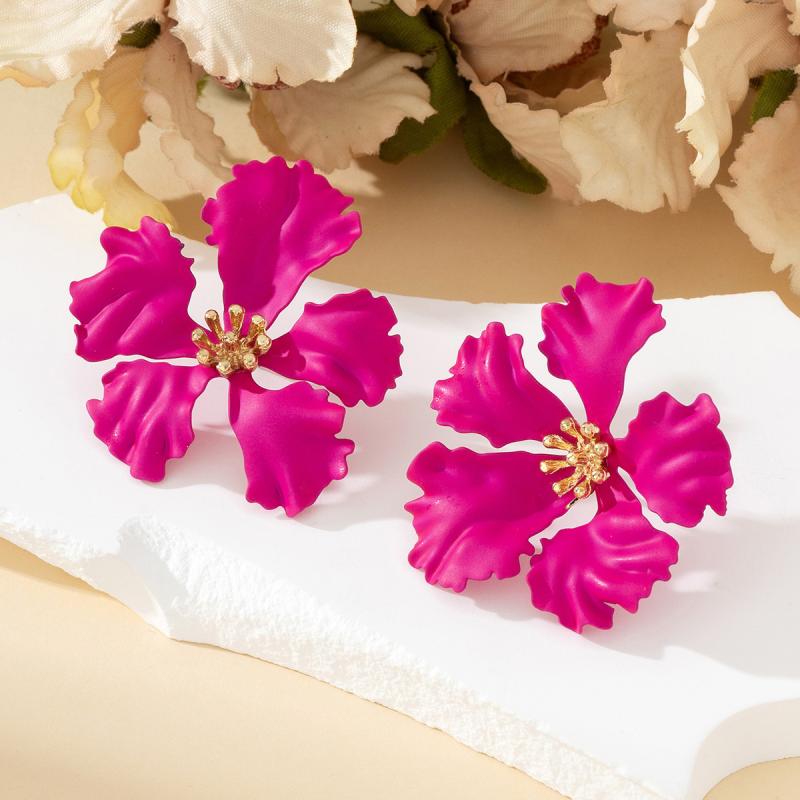 ピアス レディース スプレー塗装 花モチーフ アシンメトリーデザイン ローズレッド ゴールド 上品 シンプル クール 合金製(x2)