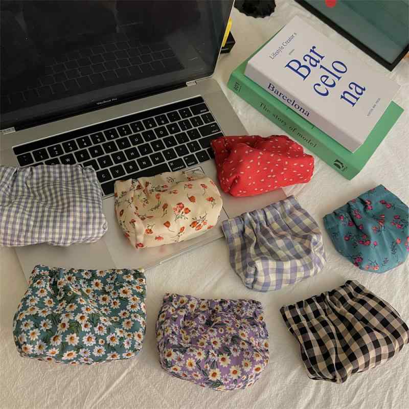 化粧ポーチ ミニ 口金 シフォン素材 かわいい 小花柄 ドット柄 携帯用 小物入れ 小銭入れ リップポーチ..