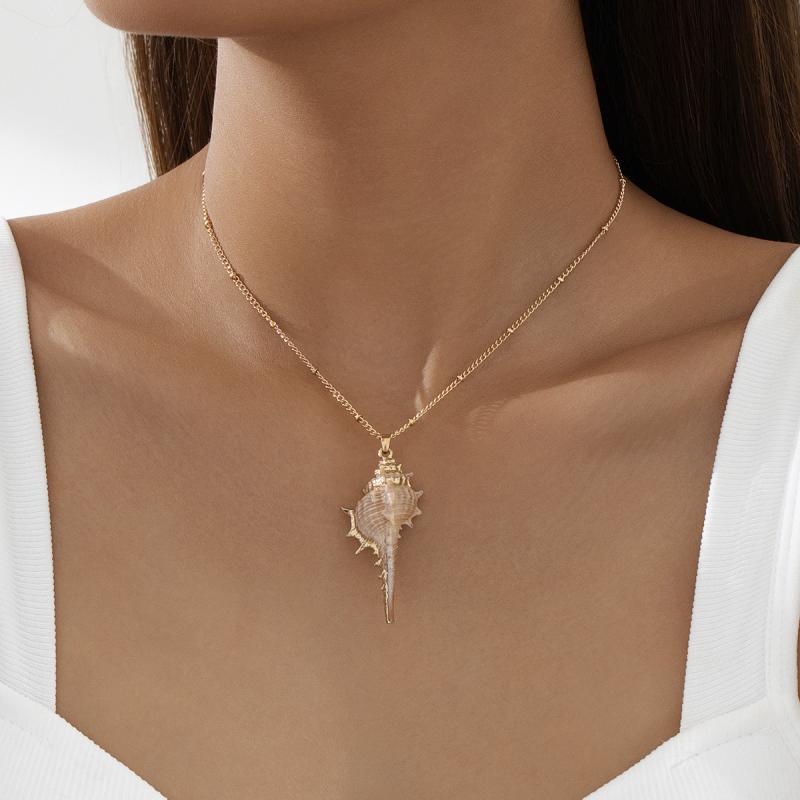 ネックレス レディース 欧米風 インスタ風 個性的 独創的 巻貝 扇貝 貝殻 ヒトデ ビーチ リゾート風 春夏 プラスチック製 樹脂製 ショート丈 アクセサリー