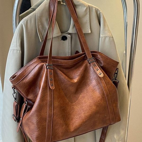 トートバッグ レディース 通勤 通学 A4対応 大容量 PUレザー おしゃれ 高級感 オールシーズン対応 デイ..