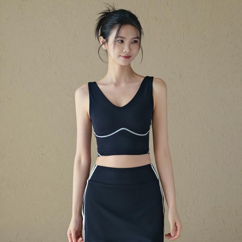 スポーツブラ レディース 吸汗速乾 通気性 スリムフィット 一体型カップ付き 美背デザイン ヨガ ピラティス フィットネス トレーニング 配色バイカラー ナイロン スパンデックス素材 春夏