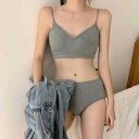 ブラジャー&ショーツセット ジュニア 女子 学生 中高生 スポーツ シームレス 寄せ上げ 通気性 快適 チューブトップ 薄手モールドカップ フルカップ 美背デザイン ナイロン コットン混 シンプル カジュアル
