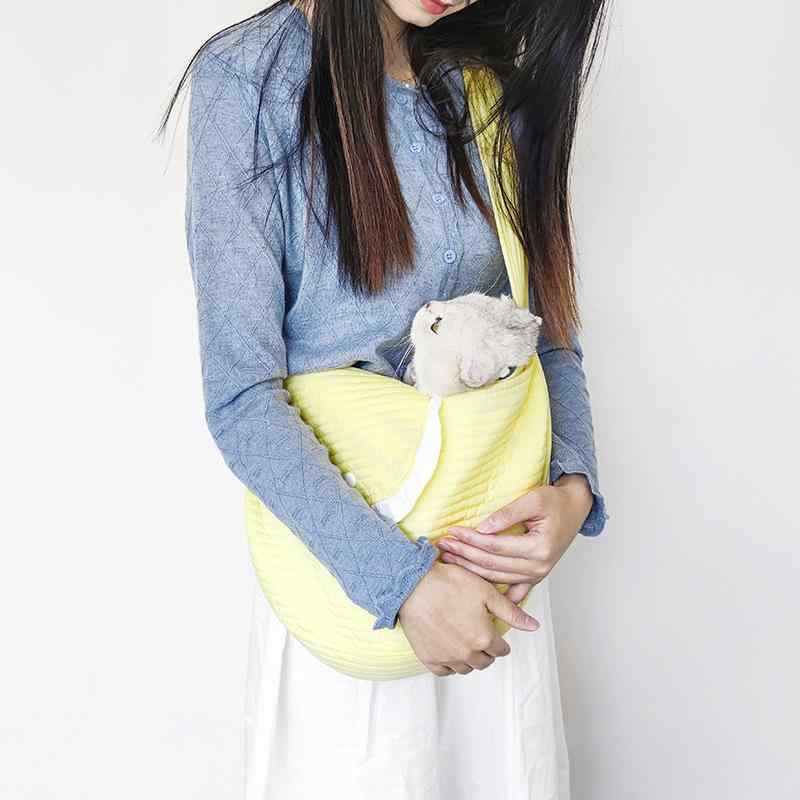 ペット用キャリーバッグ お出かけ 手提げ 斜め掛け ショルダー 大容量 軽量 通気性抜群 小型犬 猫 子犬..