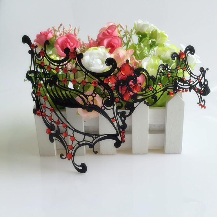 マスク レディース メンズ 子供 大人兼用 ベネチア ハーフフェイス 軽量 メタル製 仮面 ハロウィン コ..