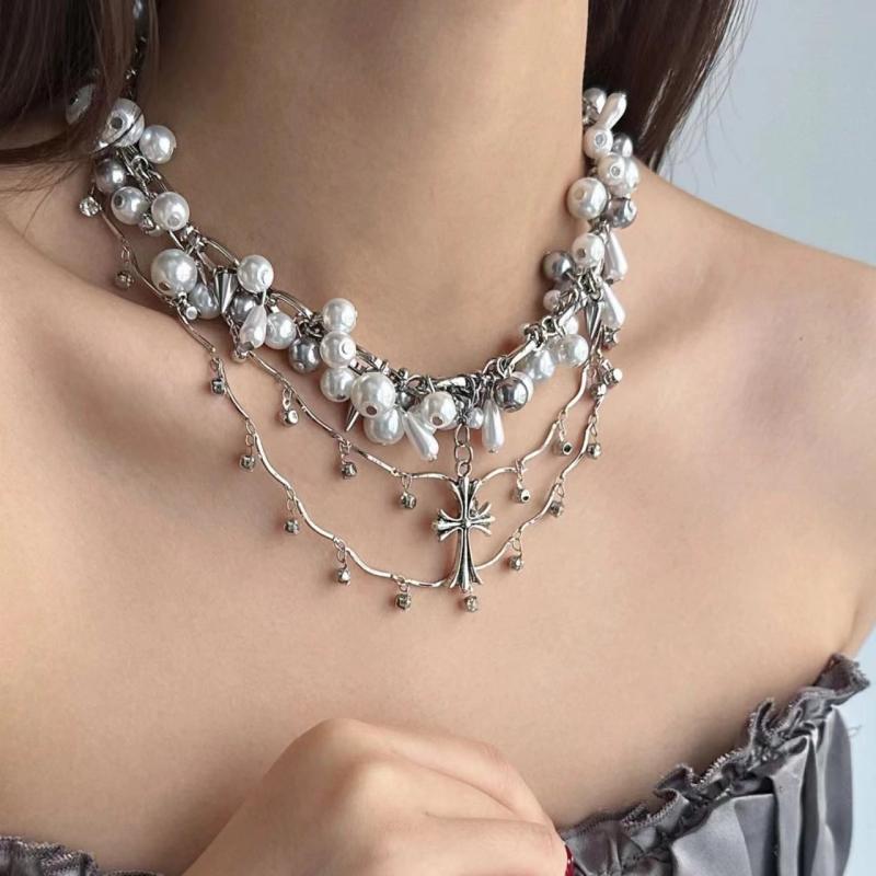 ネックレス レディース ゴシック パンク風 フェイクパール 十字架 タッセル チョーカー 多層 重ね付け ..