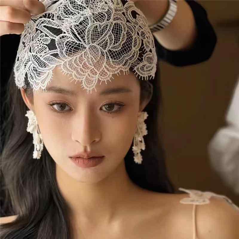 ウェディング レディース ヘッドベール レース フレンチ レトロ 高級感 花柄 エレガント 結婚式 前撮り..