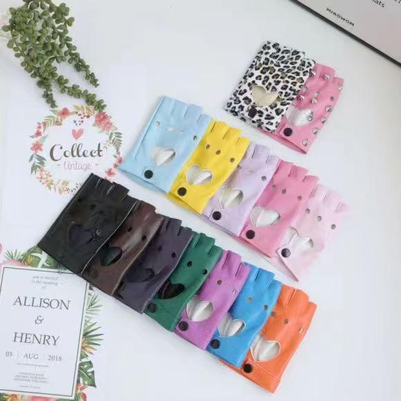 滑り止め 指なし手袋 レディース 女性用 ハート型 刺しゅう フェイクレザー 人工皮革 ダンス 舞台 パフォーマンス イベント コスプレ パーティー 春夏 フリーサイズ