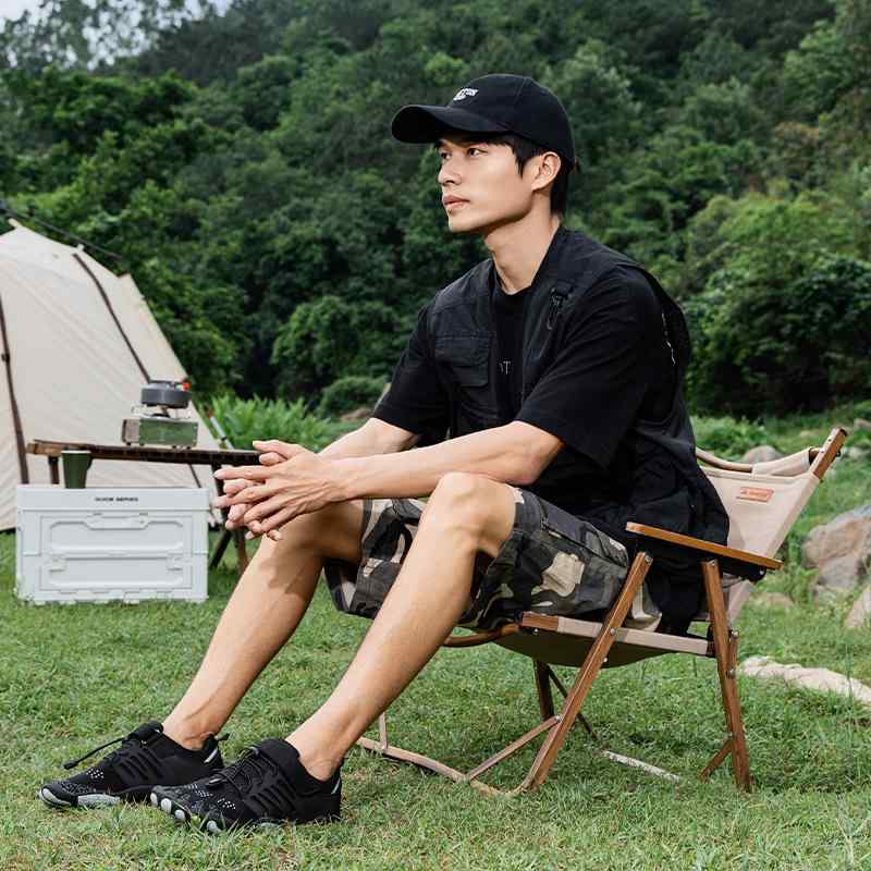 ウォーターシューズ メンズ 軽量 速乾 通気性 夏用 アウトドア 登山 渓流 沢登り ビーチ シュノーケリング 海 川遊び 5本指タイプ 水陸両用 滑り止め メッシュ