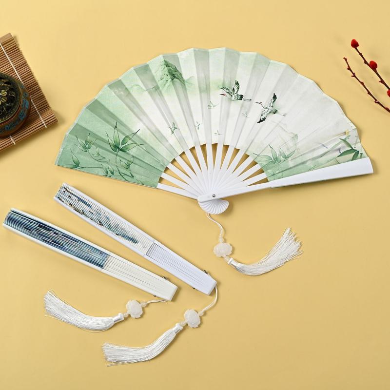 扇子 男の子 子供用 中国風 レトロ モダン 軽量 プラスチック骨 絹布製 折りたたみ タッセル付き 破れ..