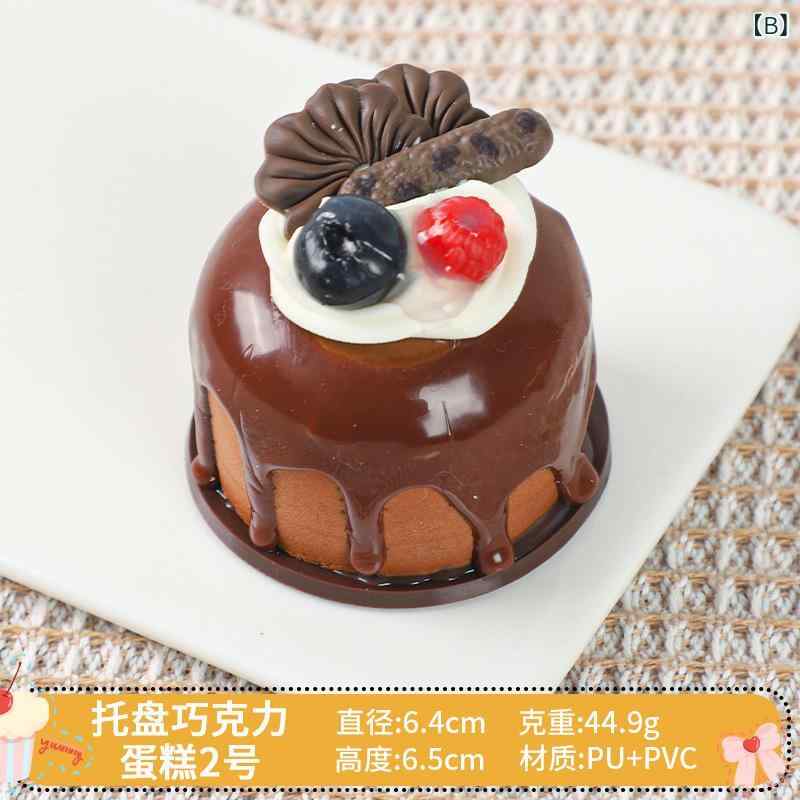 モズラボの食品サンプル フェイクフード ケーキ パン スイーツ デザート ディスプレイ 撮影用 リアル 精巧 PU素材 ショーケース飾り 小道具 インテリア｜アングル3