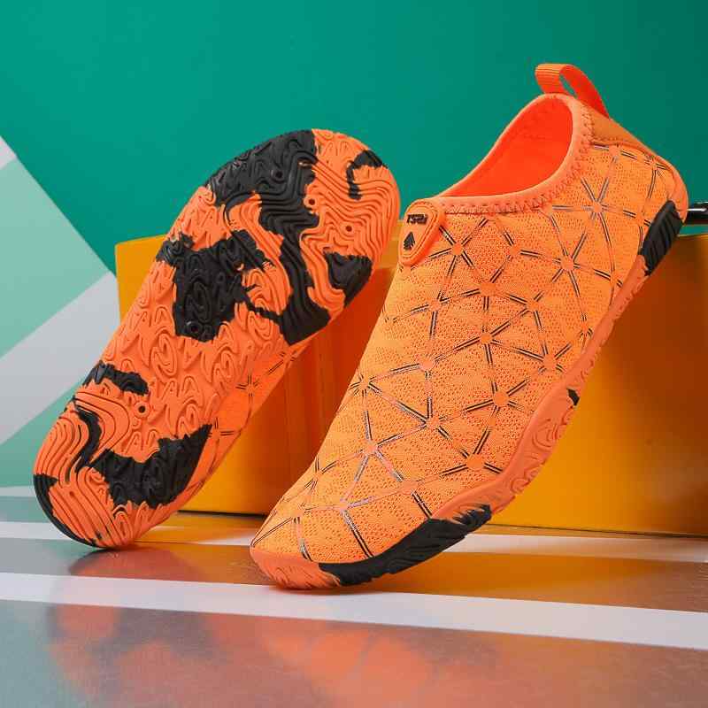 アクアシューズ 男女兼用 滑り止め 速乾 通気性 耐久性 アウトドア 水陸両用 メッシュアッパー ローカット 天然ゴム底 春夏秋 トレッキング 沢登り ハイキン...