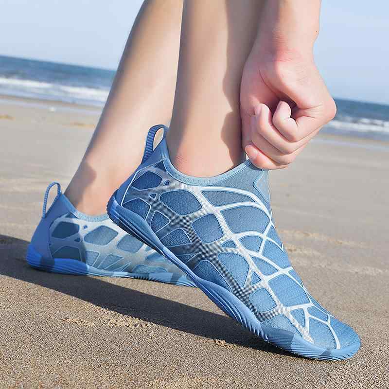 溯渓シューズ 男女兼用 五本指 ベアフット 速乾 通気性 軽量 柔軟 アウトドア マリンスポーツ ビーチ 水陸両用 プール ジム フィットネス スリッポン 天然...