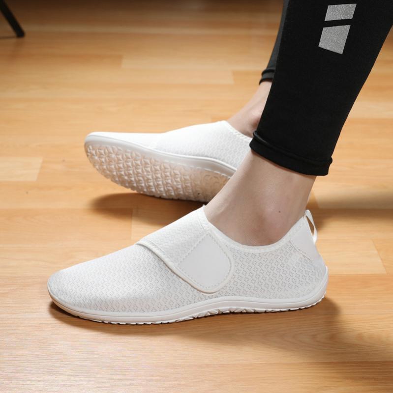 ウォーターシューズ 男女兼用 ユニセックス 速乾 軽量 コンパクト 通気性 水陸両用 滑り止め ソフトソール ゴム底 室内トレーニング ジム フィットネス アウ...