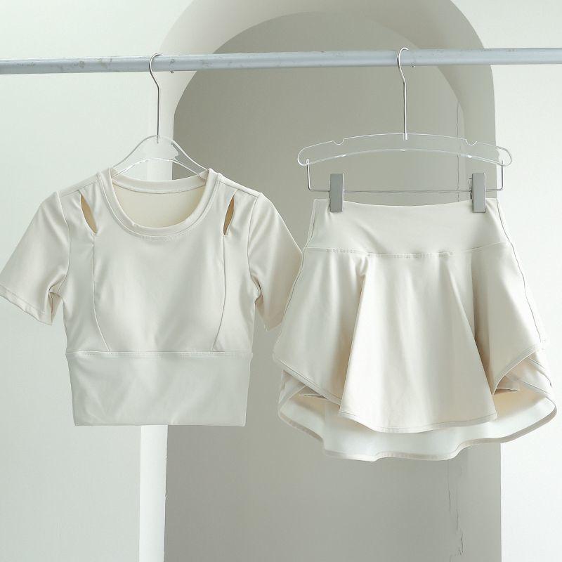 ヨガウェア レディース 通気性 吸汗速乾 カットアウトデザイン 半袖 スポーツ ランニング ピラティス ..