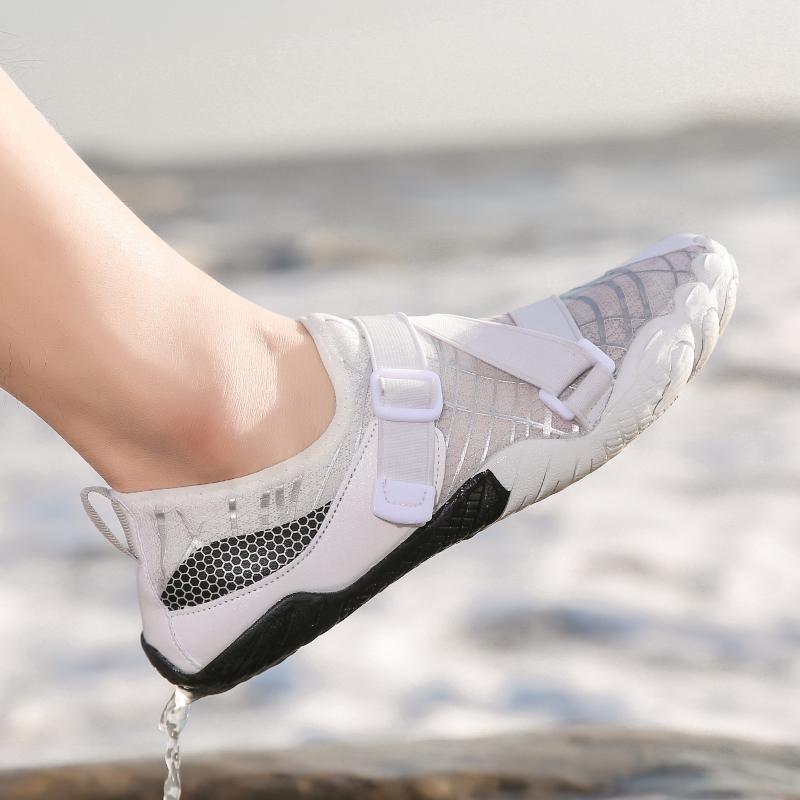 ウォーターシューズ 男女兼用 溯渓 滑り止め 水陸両用 五本指 軽量 通気性 アウトドア ビーチ フィットネス ヨガ 釣り マリンスポーツ トレッキング キャン...