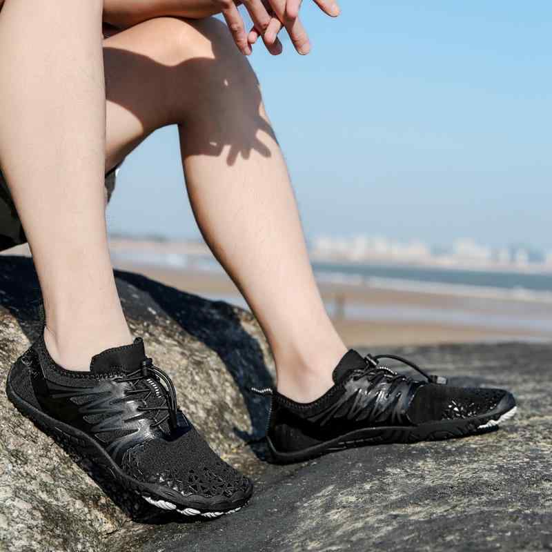 アクアシューズ 男女兼用 滑り止め 速乾 五本指 軽量 ビーチ 水泳 渓流 川遊び マリンスポーツ アウトドア サーフィン シュノーケリング 素足感覚 メッシュ...