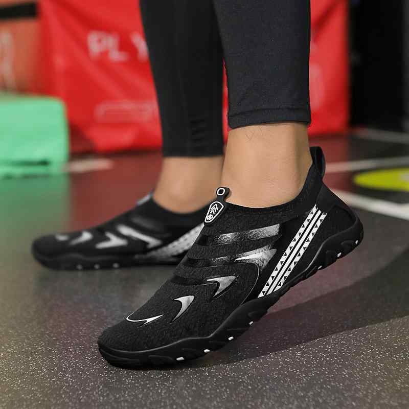 ウォーターシューズ ユニセックス 滑り止め 通気性 速乾 水陸両用 マリンスポーツ ビーチ プール フィ..