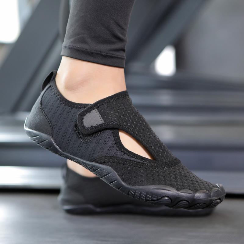 キッズ マリンシューズ 親子兼用 滑り止め 怪我防止 通気性 速乾 軽量 メッシュ素材 マジックテープ 水陸両用 川遊び 海 ビーチ プール アウトドア オール...