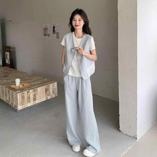 セットアップ レディース グレー チェック柄 高級感 スリーピース ベスト Tシャツ ロング丈 ワイドパンツ きれいめ 若見え カジュアル 春夏 セットアップ レディース グレー チェック柄 高級感 スリーピース ベスト Tシャツ ロング丈 ワイドパンツ きれいめ 若見え カジュアル 春夏