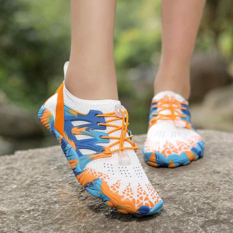 ウォーターシューズ 男女兼用 速乾 滑り止め 軽量 防水 衝撃吸収 耐摩耗 通気性 ビーチ マリンレジャー..