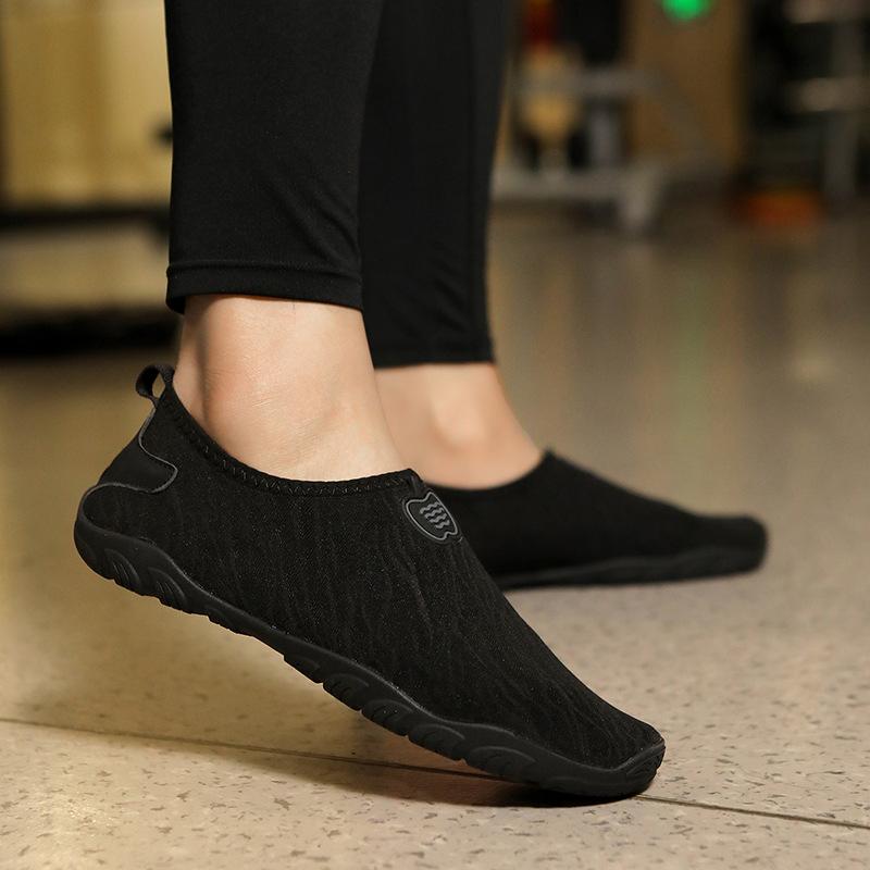 マリンシューズ 男女兼用 速乾 軽量 通気性 滑り止め 水陸両用 ビーチ プール スノーケリング ダイビング 沢遊び 磯遊び ソフトタイプ ライクラ素材 ウォー...