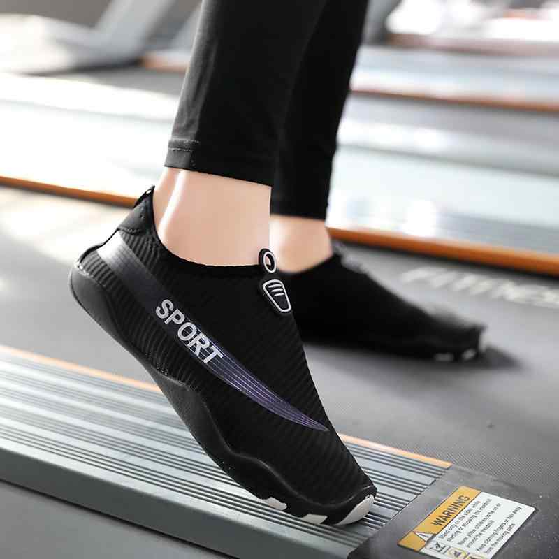 ウォーターシューズ メンズ 水陸両用 5本指 ベアフット 滑り止め 速乾 通気性 耐久性 軽量 ソフトソール アウトドア ビーチ スイミング 渓流 マリンスポー...