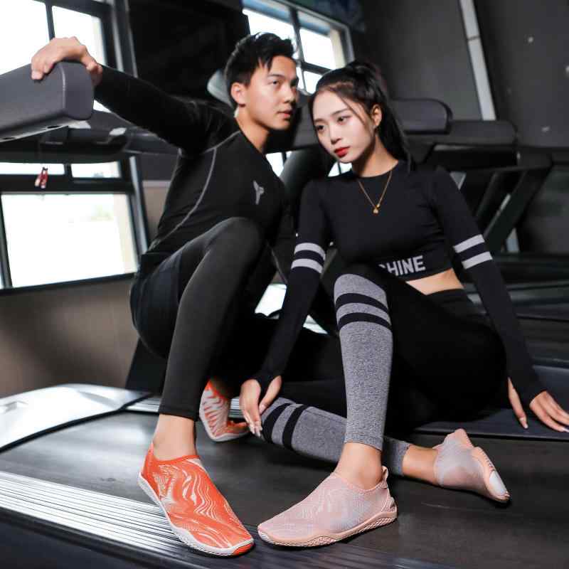 マリンシューズ 男女兼用 速乾 滑り止め 軽量 水陸両用 アウトドア ビーチ 水泳 川遊び ダイビング ジ..