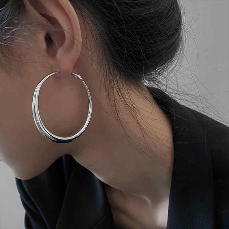 Other , Materials - ピアス レディース 欧米風 大ぶり ビッグフープ クールスタイル インスタ映え シンプル おしゃれ ラウンド 個性的デザイン 合金製 電気メッキ加工 通勤 オフィス カジュアル